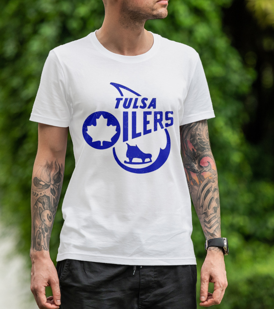 Tulsa Oilers 1982 Maple Leaf Ice Skate T-Shirt
