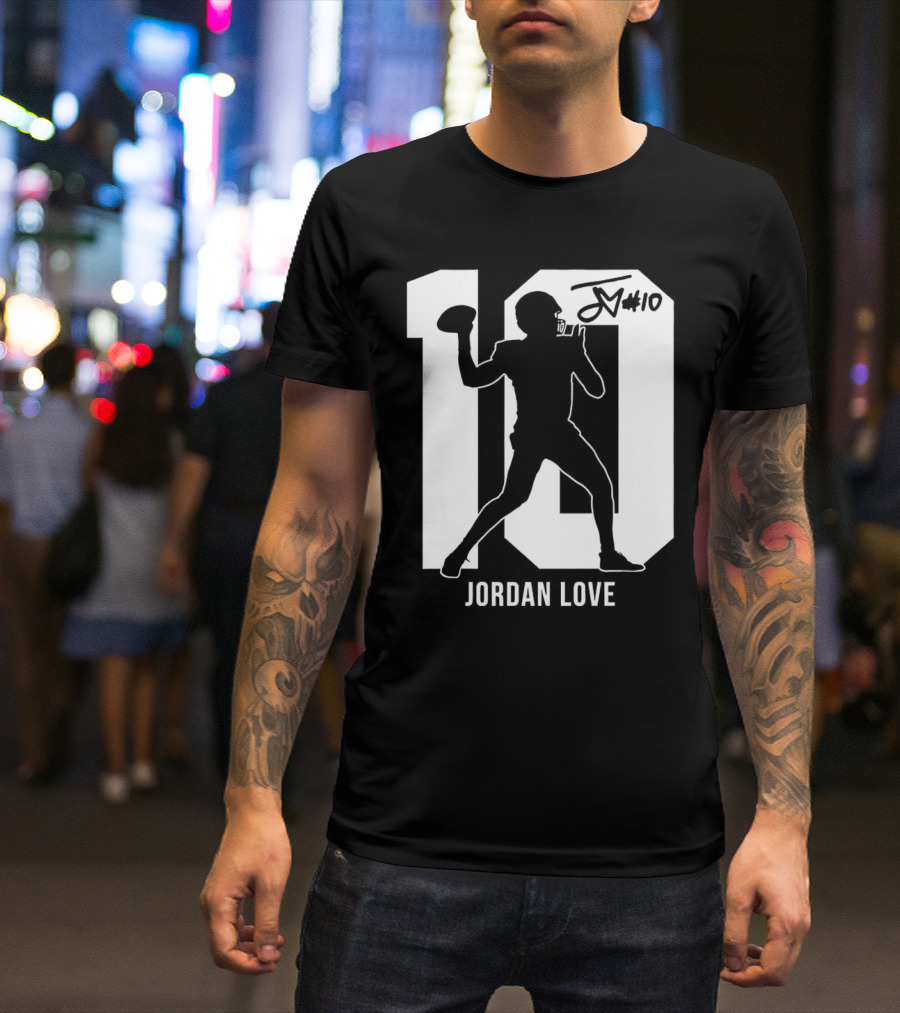 Jordan Love Green Bay Packers Number 10 Silhouette Signature T-Shirt