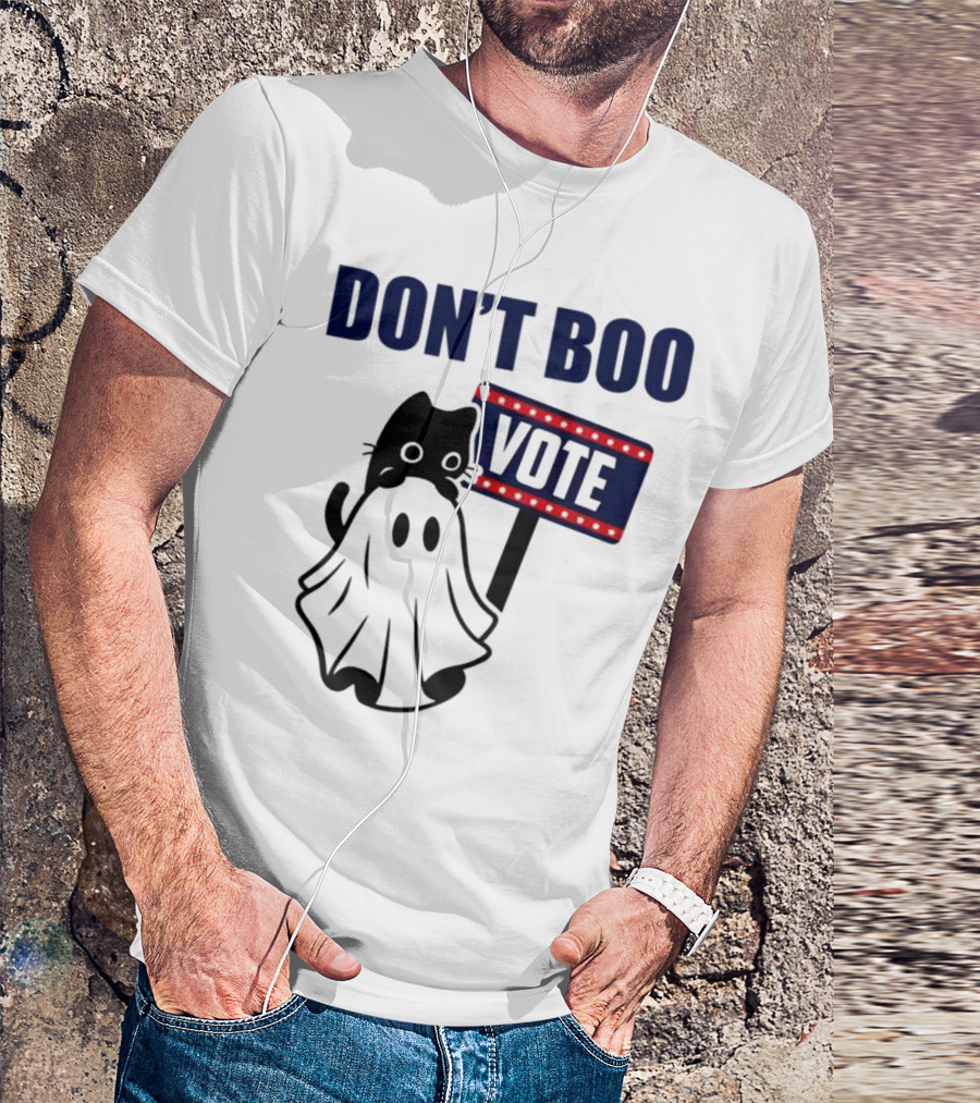 DON’T BOO VOTE 2024 Black Cat Ghost Holding Red White Blue Sign T-Shirt
