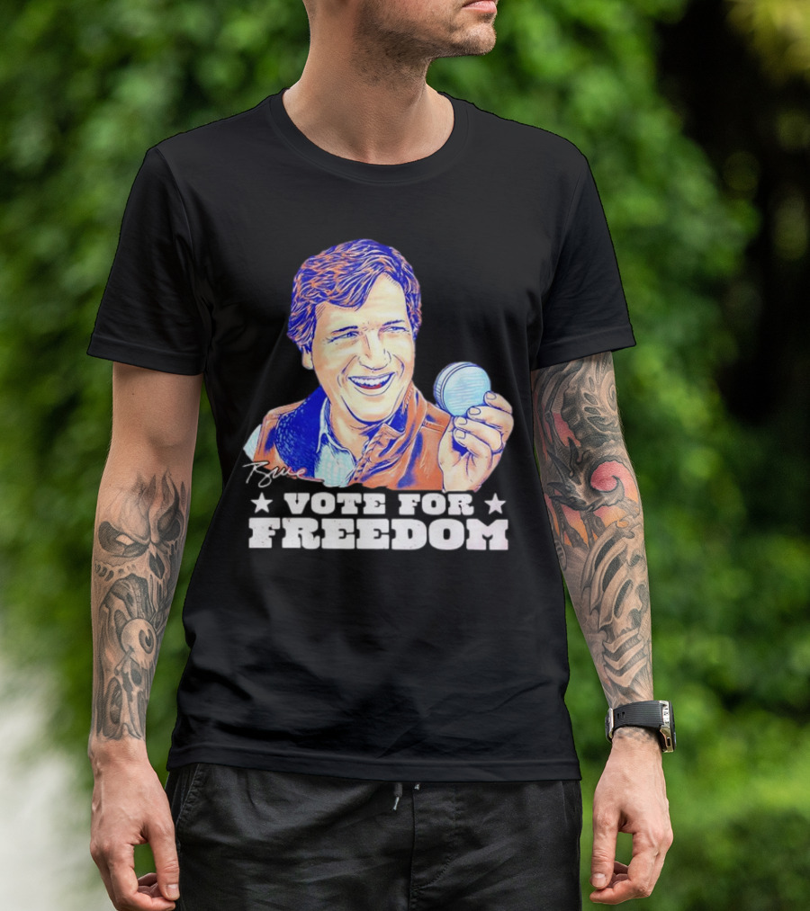 Tucker Carlson Vote For Freedom Signature Holding Macaron T-Shirt