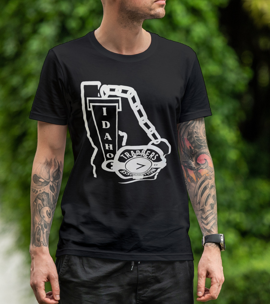 Idaho Trappers Association Logo With Trapper Symbol And Chain T-Shirt