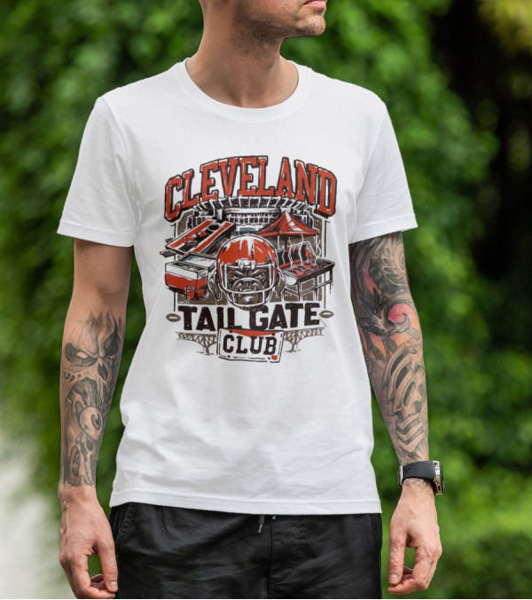 Cleveland Browns Tailgate Club Stadium Cornhole Helmet Grill T-Shirt