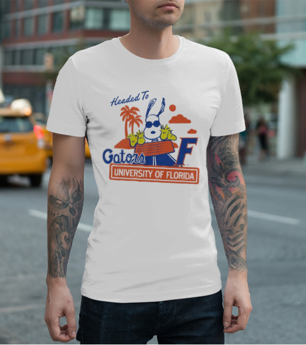 Headed To Gators University Of Florida Snoopy Woodstock Palm Trees Clouds T-Shirt
