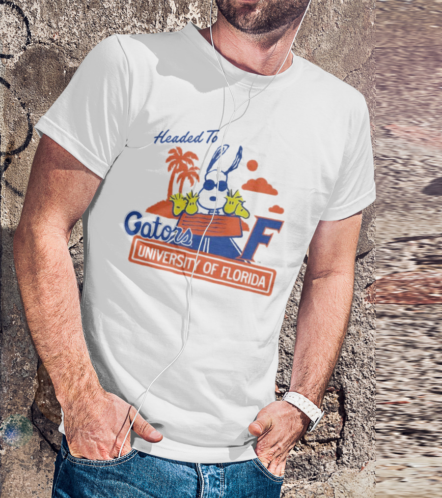 Headed To Gators University Of Florida Snoopy Woodstock Palm Trees Clouds T-Shirt