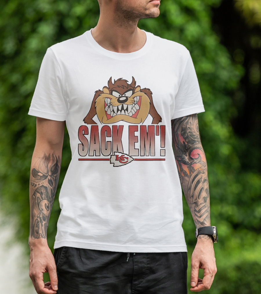 Looney Tunes Taz Kansas City Chiefs Sack 'Em KC T-Shirt