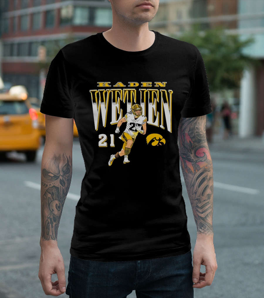 Kaden Wetjen Iowa Hawkeyes 21 Player Cartoon T-Shirt
