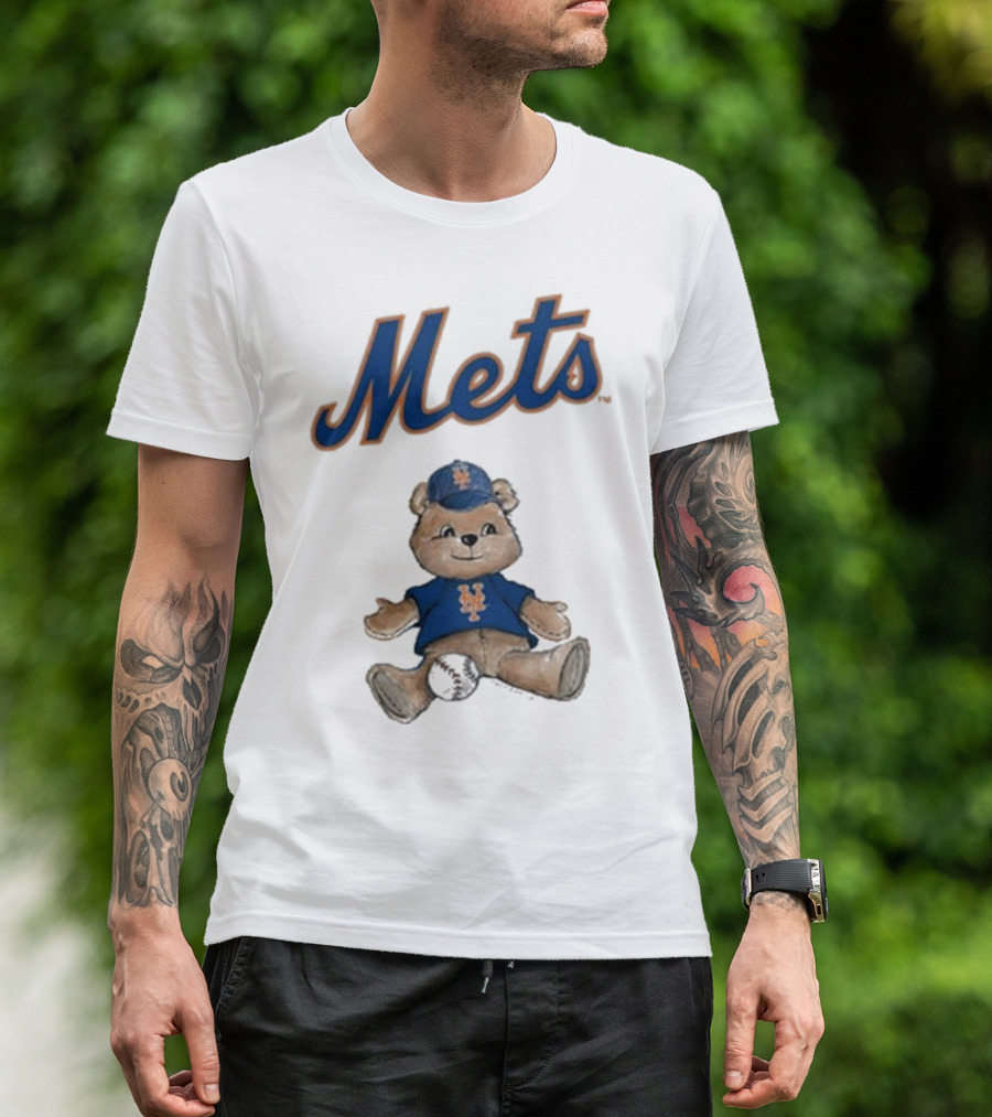 Mets Bear With Cap And Ball T-Shirt
