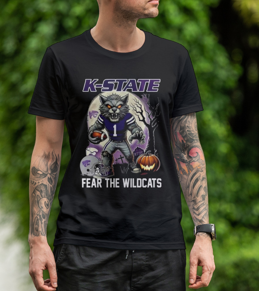 K-State Wildcats Halloween Football Fear The Wildcats With Ferocious Wolf And Pumpkin T-Shirt