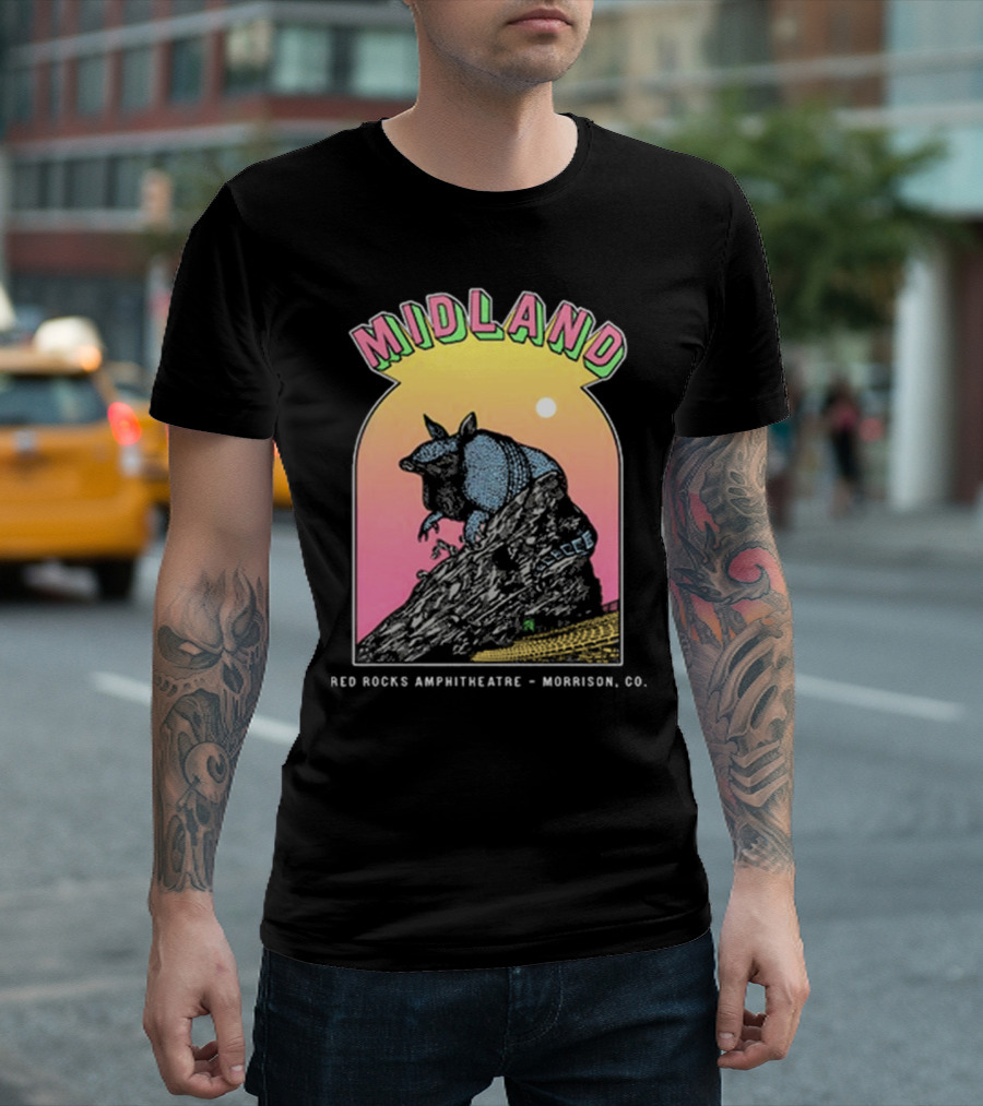 Midland Red Rocks Amphitheatre Armadillo Morrison CO T-Shirt