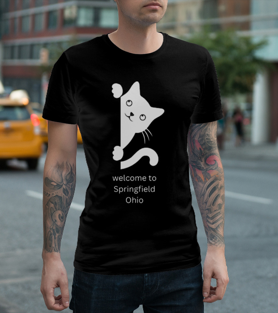 Cat Welcome to Springfield Ohio Playful Kitty Peeking T-Shirt