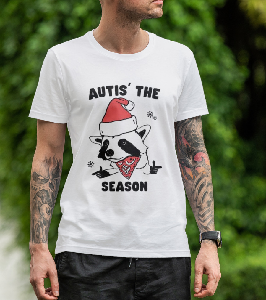 Autis' The Season Santa Raccoon Christmas Holiday Festive T-Shirt