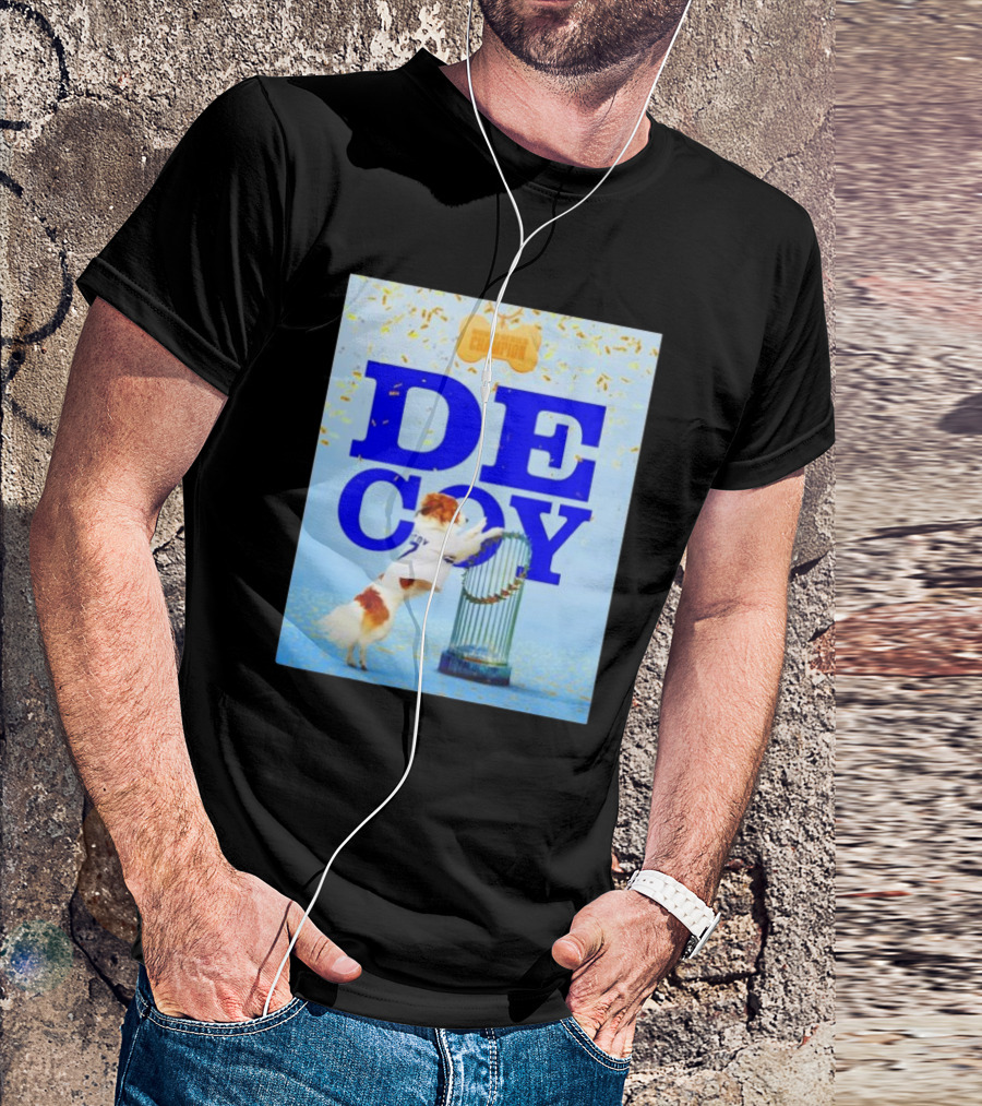 Decoy Dog Celebrating Los Angeles Dodgers World Series Champion With Trophy T-Shirt