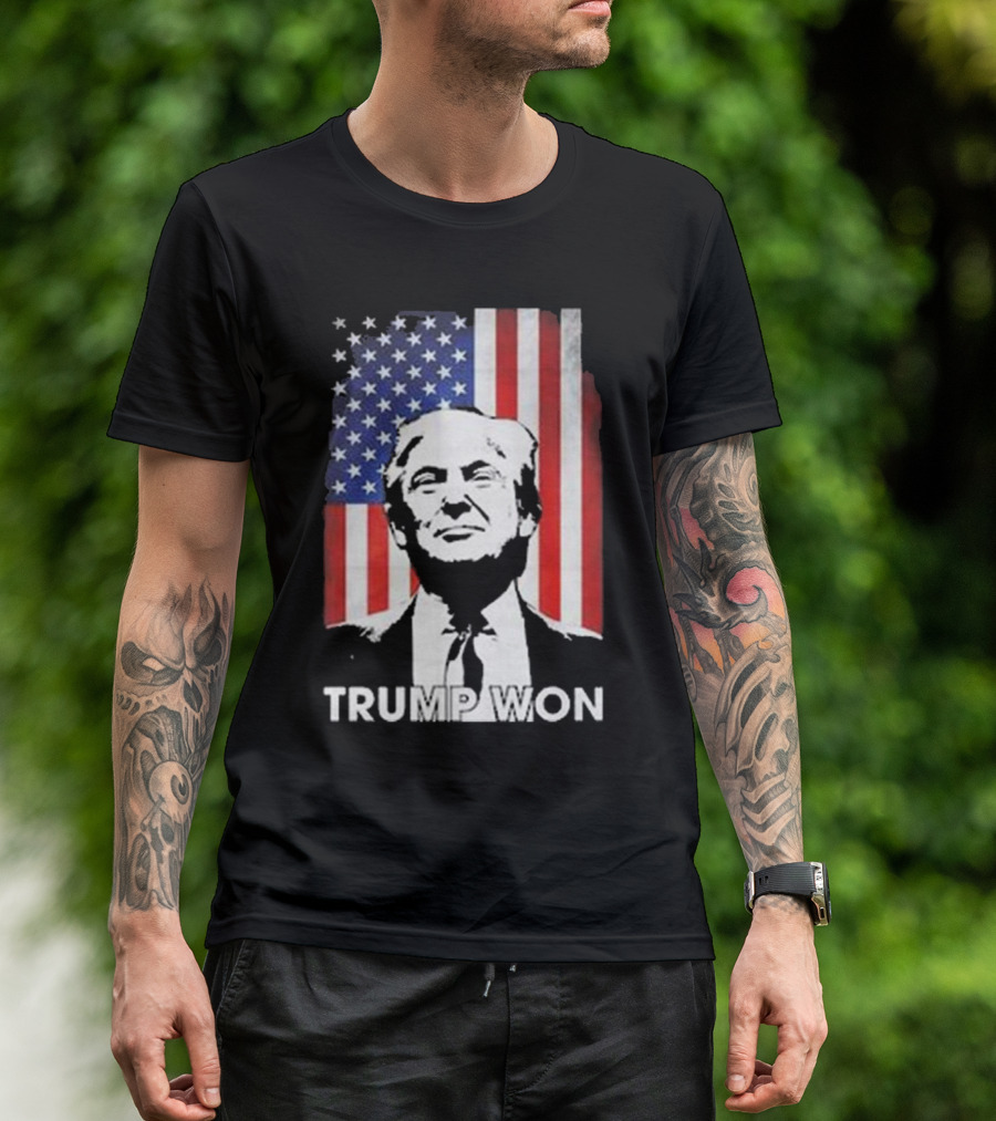 Trump Won 2024 47th US President Inauguration 2025 Election American Flag Background T-Shirt