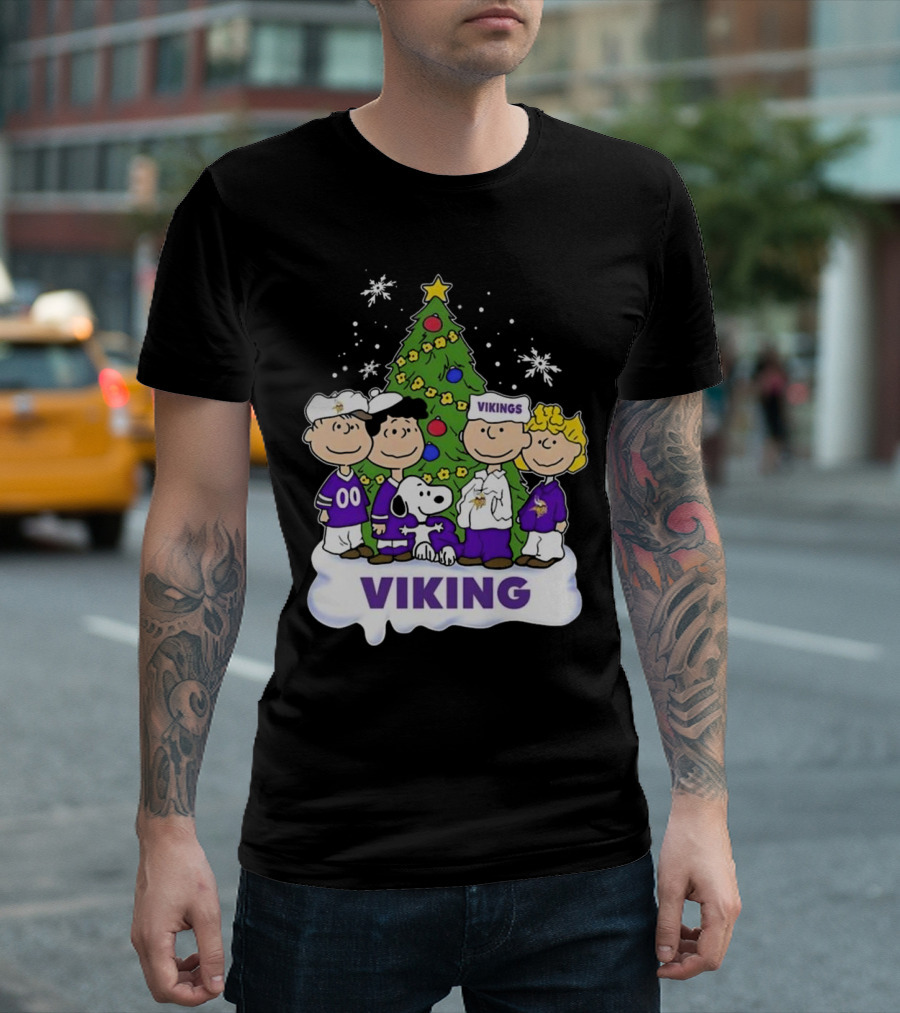 Peanuts Characters Minnesota Vikings Christmas 2024 Viking T-Shirt