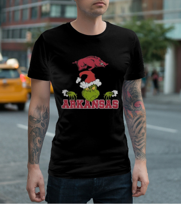 Arkansas Razorbacks Grinch Christmas NCAA Football T-Shirt