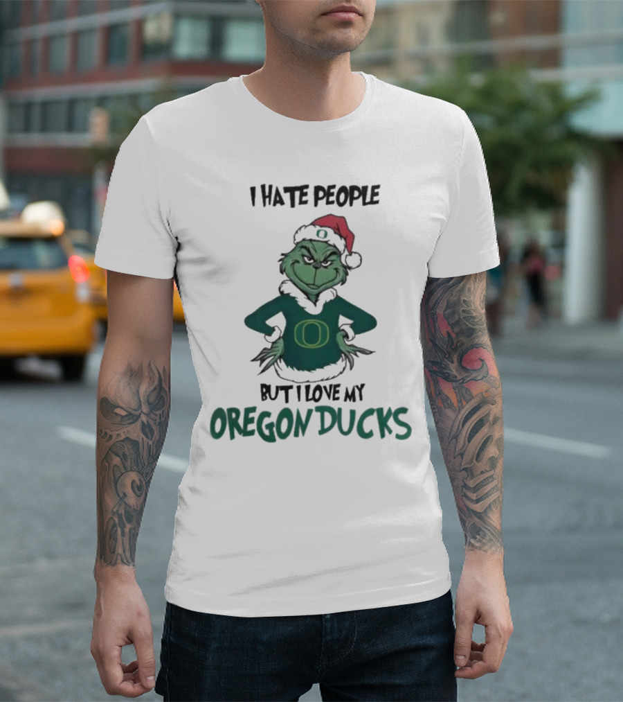 I Hate People But I Love My Oregon Ducks Grinch in Santa Hat Merry Christmas T-Shirt