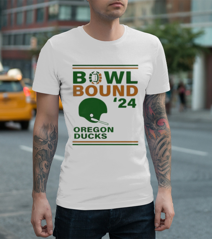 Oregon Ducks Bowl Bound '24 Helmet T-Shirt