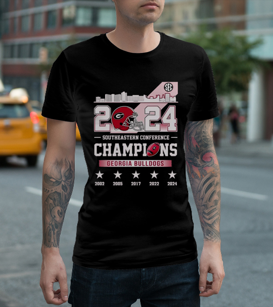Georgia Bulldogs 2024 Southeastern Conference Champions Skyline Helmet Stars T-Shirt