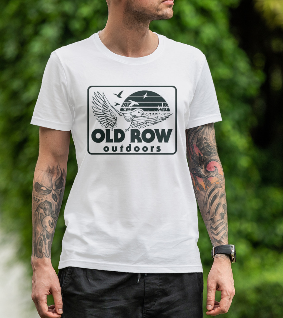 Old Row Outdoors Flying Duck Badge With Birds And Sunset T-Shirt