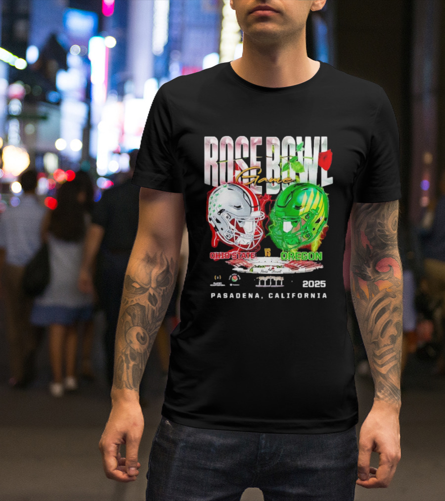 Rose Bowl Game 2025 Ohio State Vs Oregon Helmets Head To Head Pasadena California T-Shirt