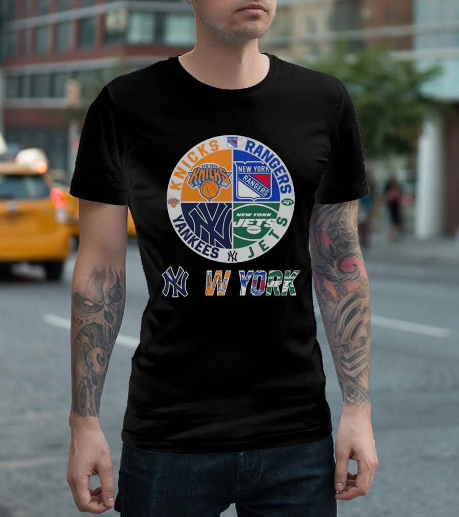 Knicks Rangers Yankees Jets New York Sports Circle T-Shirt