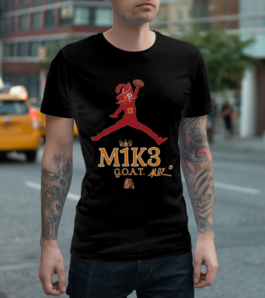 M1K3 G.O.A.T. Mike Evans 13 Buccaneers Signature Crown Football T-Shirt