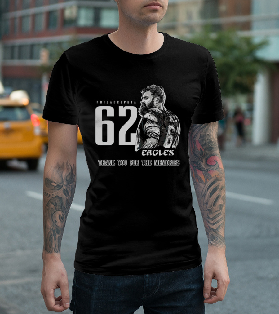 Philadelphia Eagles 62 Jason Kelce Thank You For The Memories Signature 2025 T-Shirt