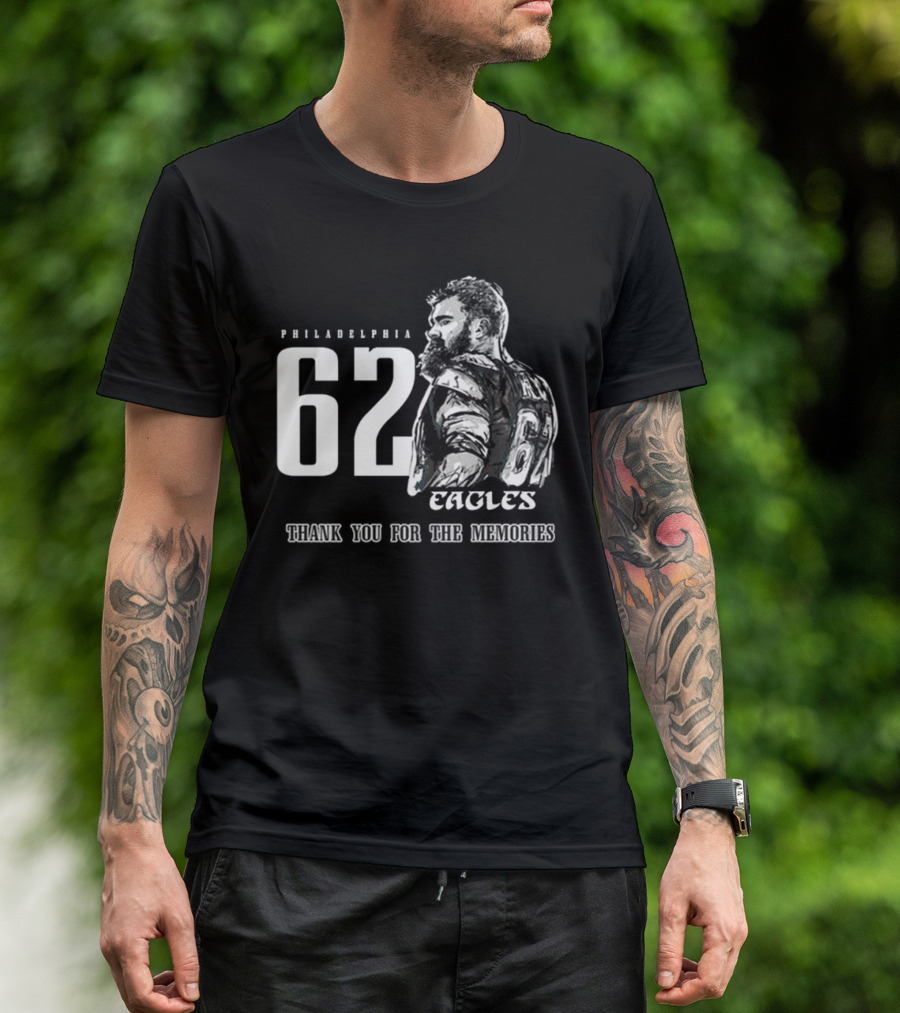 Philadelphia Eagles 62 Jason Kelce Thank You For The Memories Signature 2025 T-Shirt