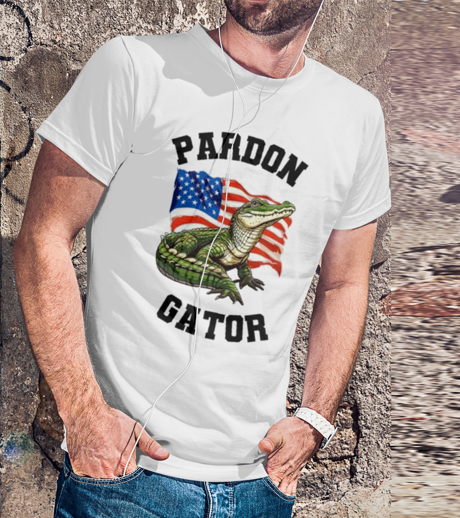 Pardon Gator American Flag Constitutional Gator T-Shirt