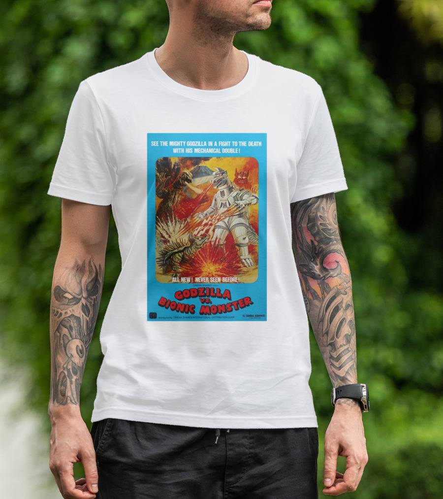 SEE THE MIGHTY GODZILLA IN A FIGHT TO THE DEATH WITH HIS MECHANICAL DOUBLE GODZILLA VS. BIONIC MONSTER CINEMA SHARES INTERNATIONAL T-Shirt