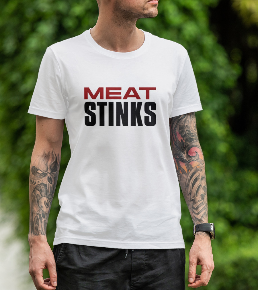 The Conners Darlene Conner Meat Stinks Bold Red Lettering T-Shirt