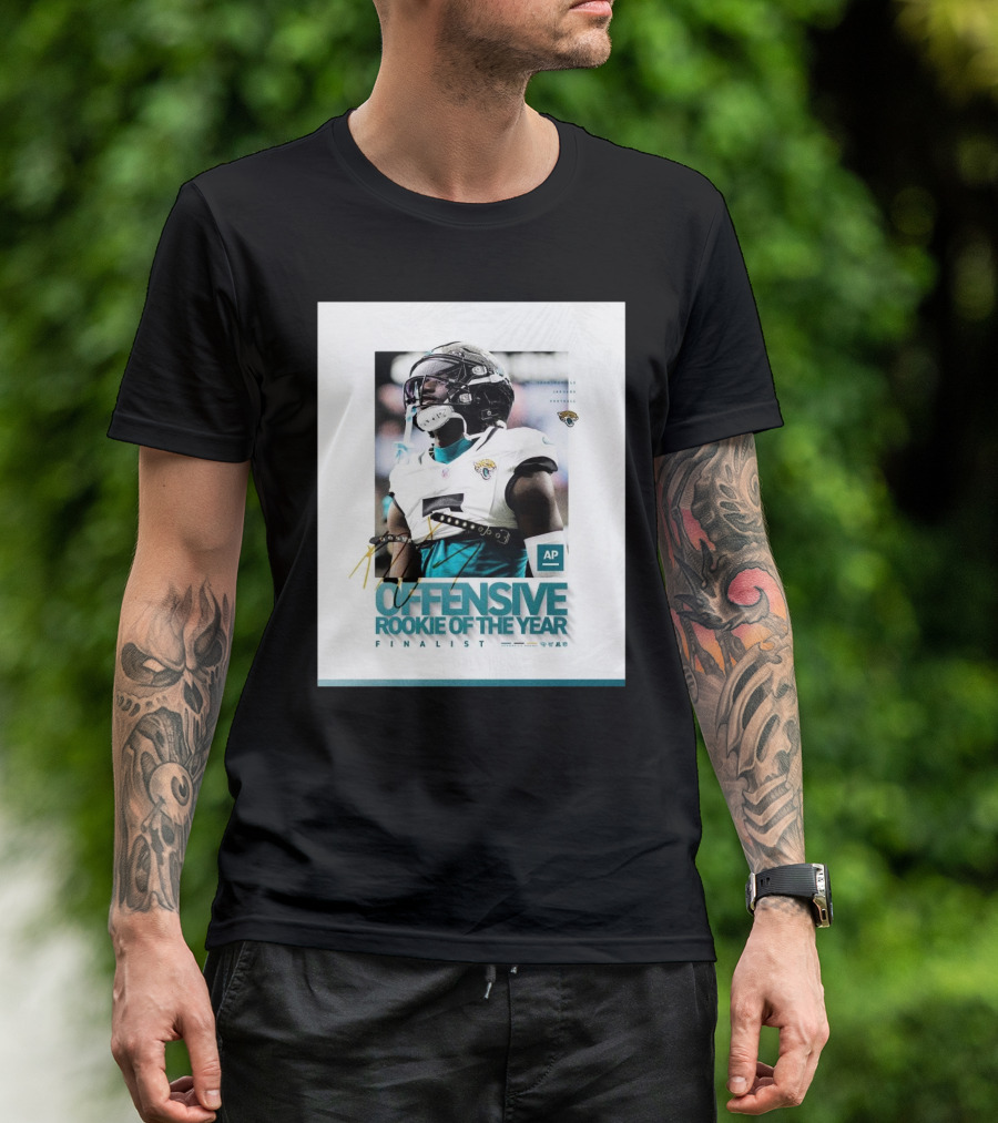 Jacksonville Jaguars Brian Thomas AP Offensive Rookie Of The Year Finalist Signature T-Shirt