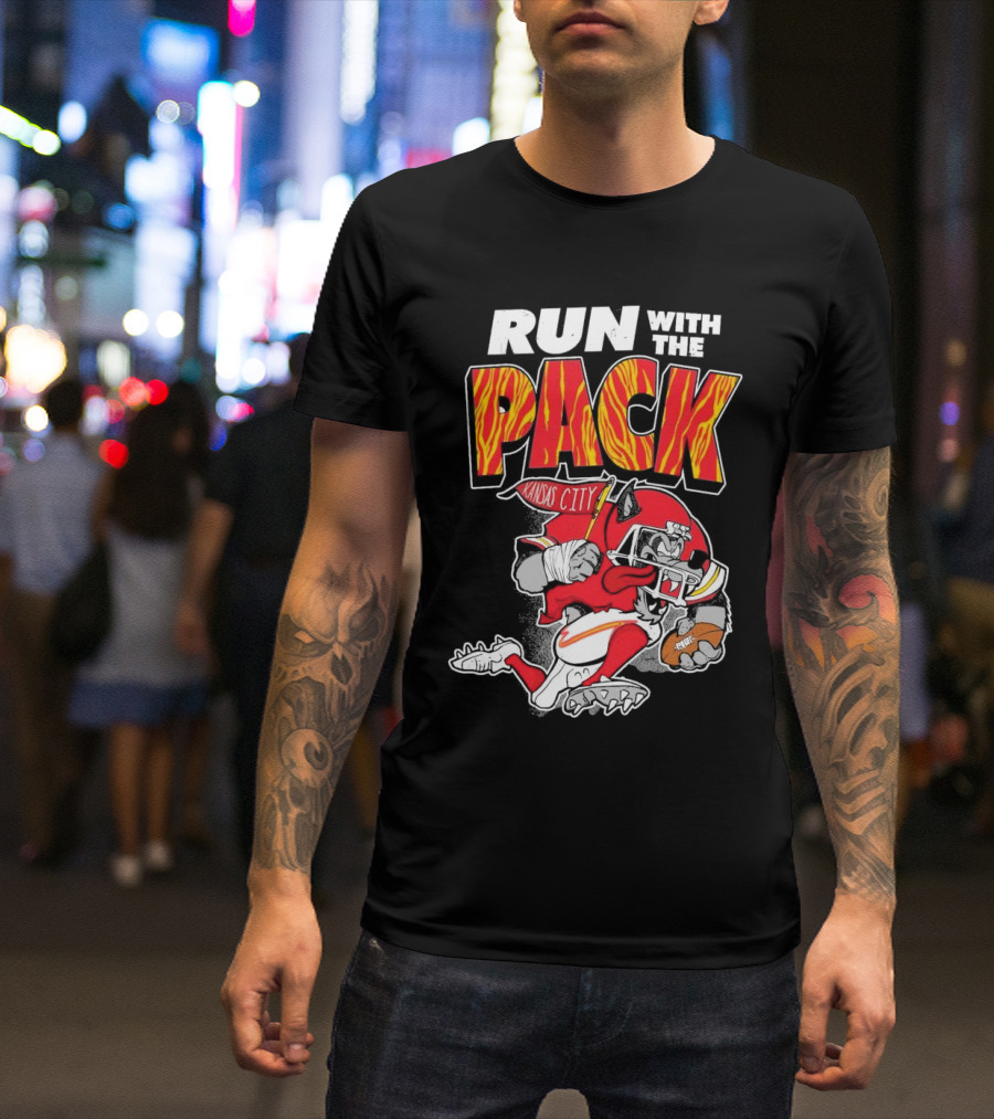 Run With The Pack Kansas City Chiefs KC Wolf 2025 T-Shirt