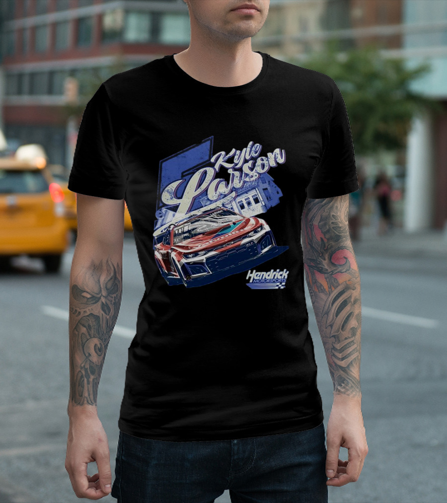 Kyle Larson Hendrick Motorsports Valvoline Racing Car T-Shirt