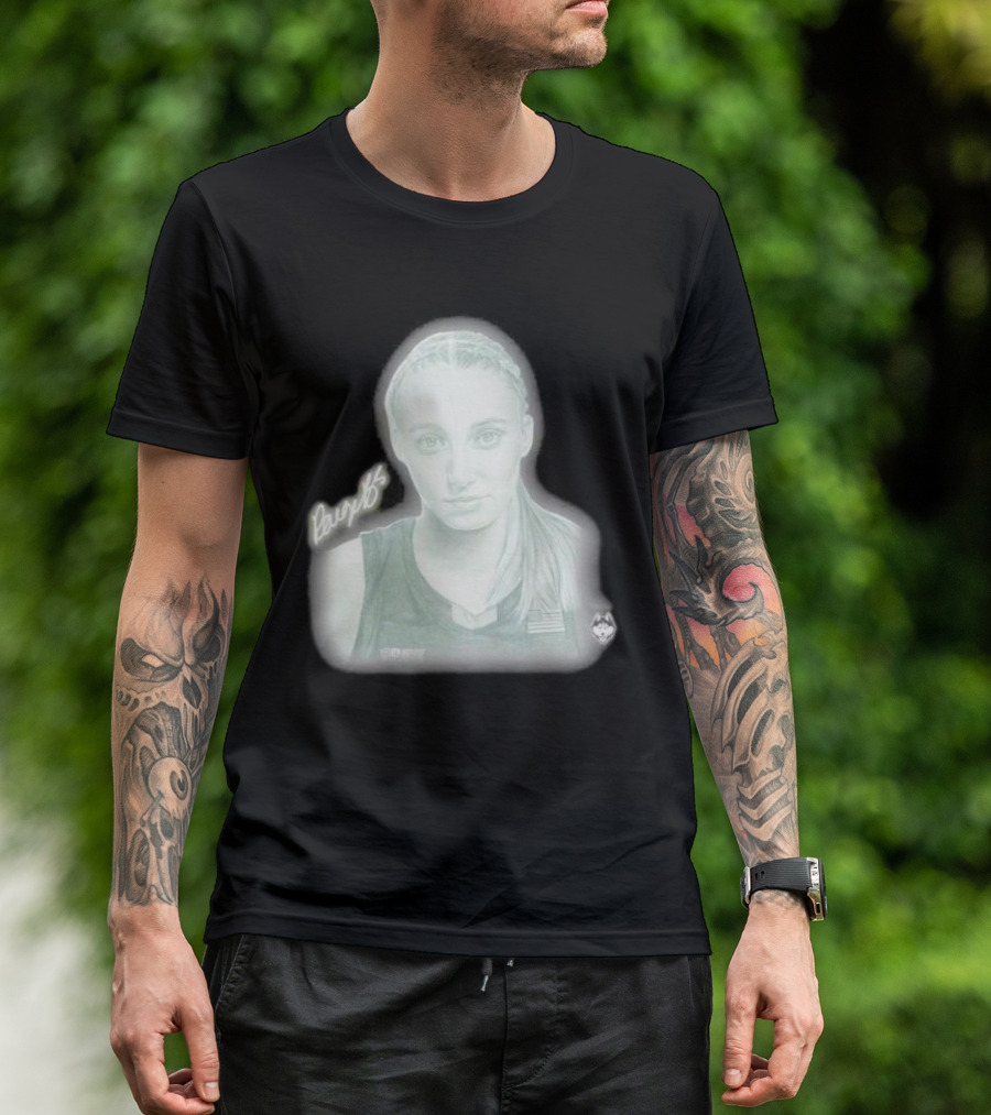 Paige Bueckers UConn Huskies Signature Pencil Drawing With USA Flag T-Shirt