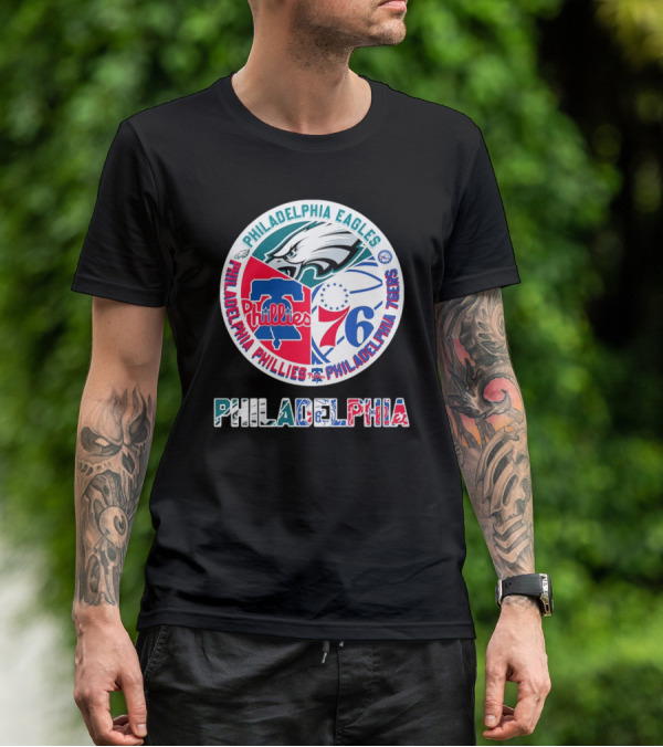 Philadelphia Eagles Phillies 76ers Circular Emblem T-Shirt