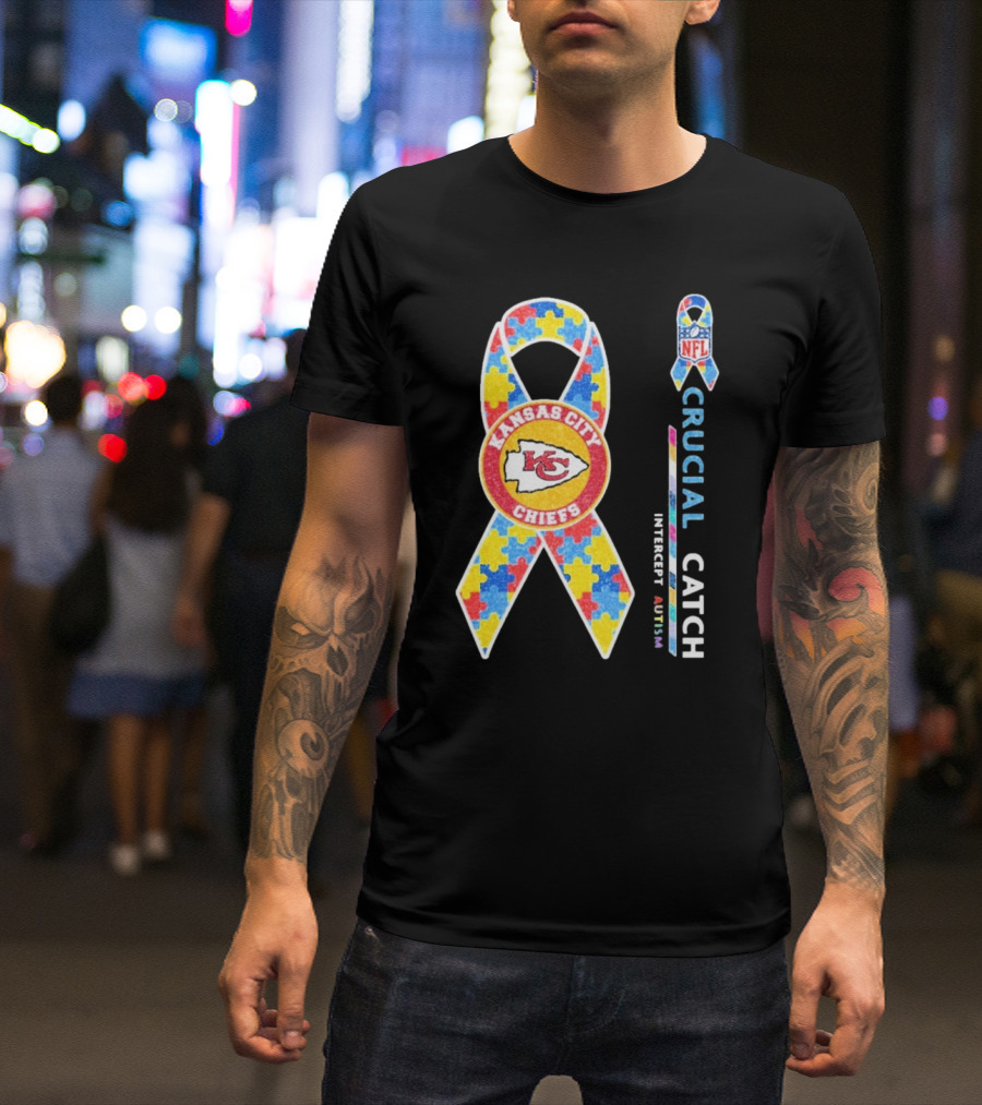 Kansas City Chiefs NFL Puzzle Ribbon Autism Awareness Crucial Catch T-Shirt