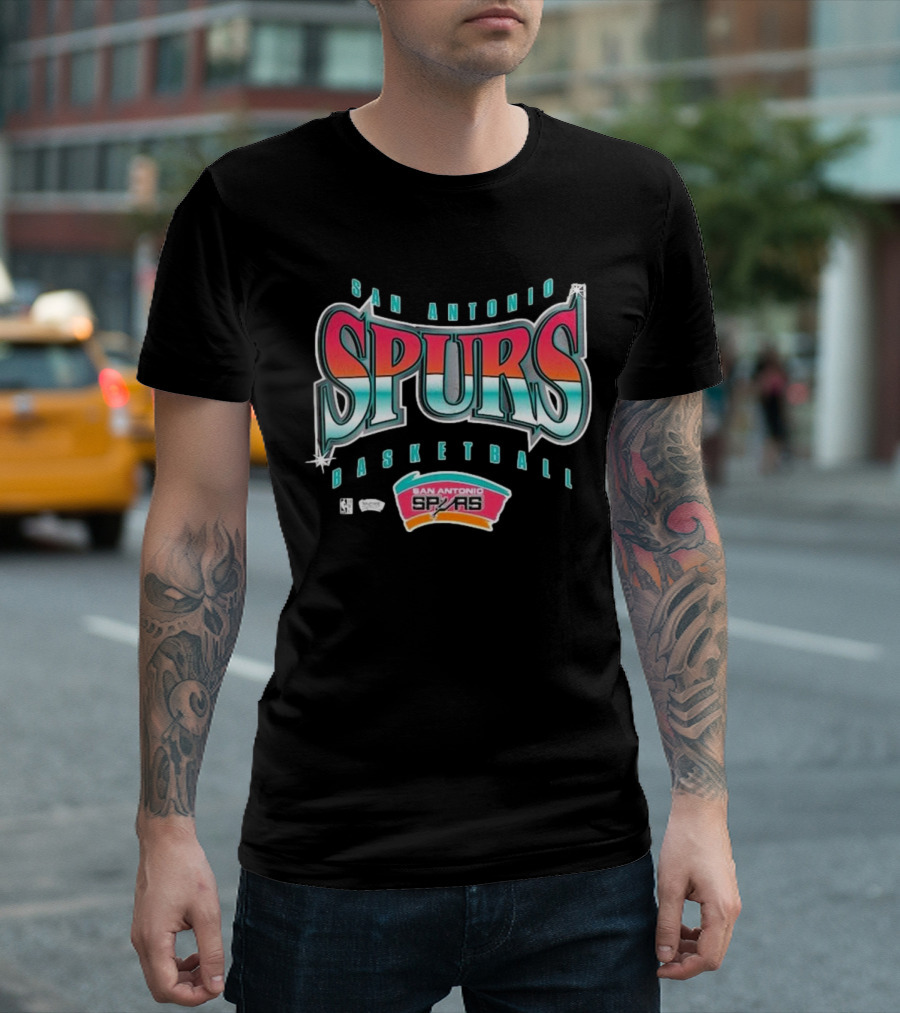 San Antonio Spurs Basketball Retro Logo Vintage Style T-Shirt