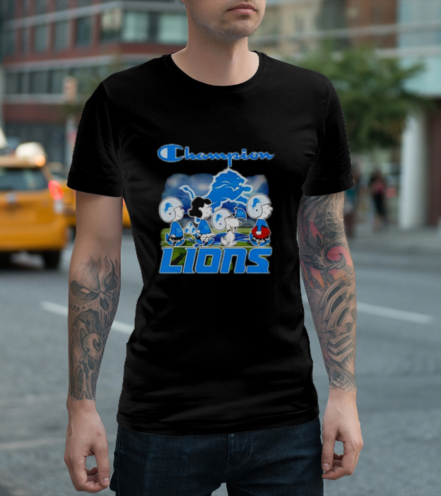 Champion Lions Snoopy Charlie Brown And Friends Detroit T-Shirt