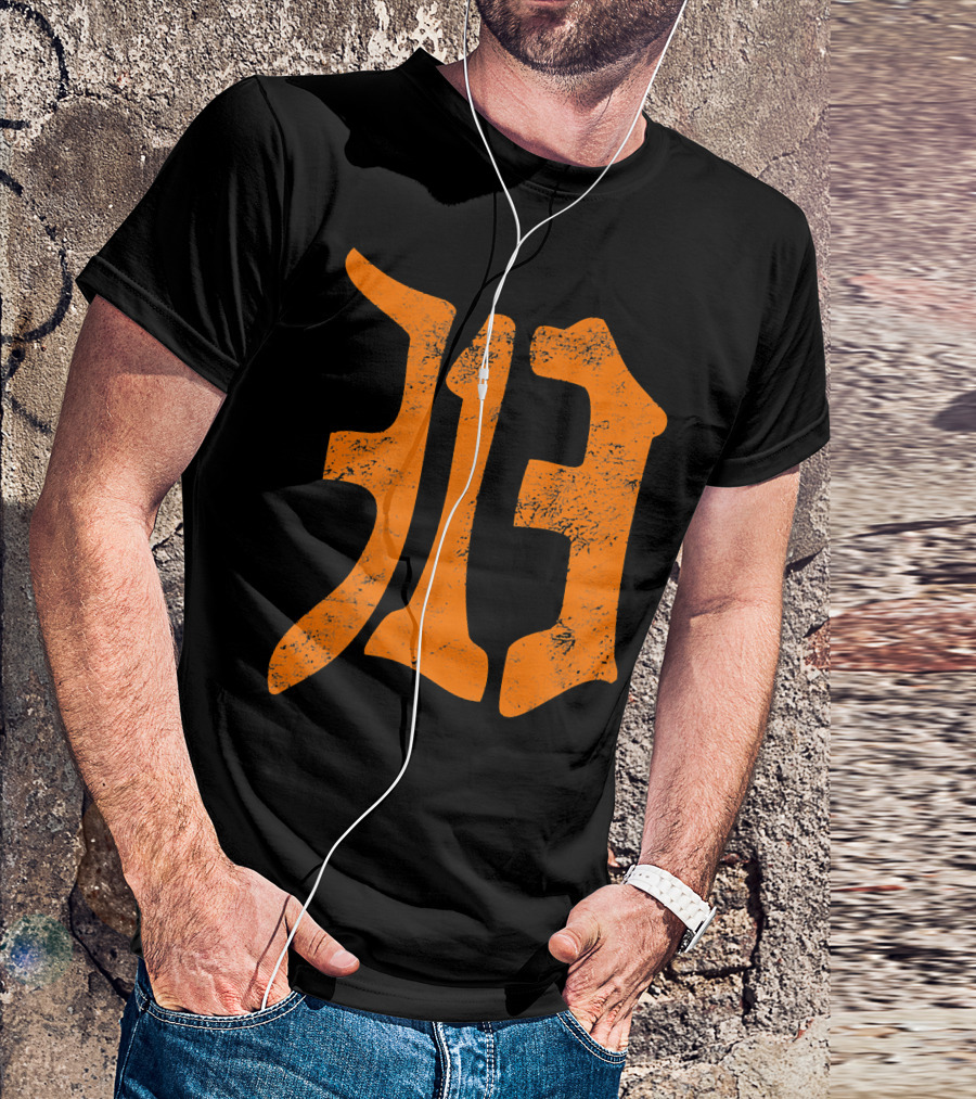 313 Detroit Michigan Vintage Old English D Area Code T-Shirt