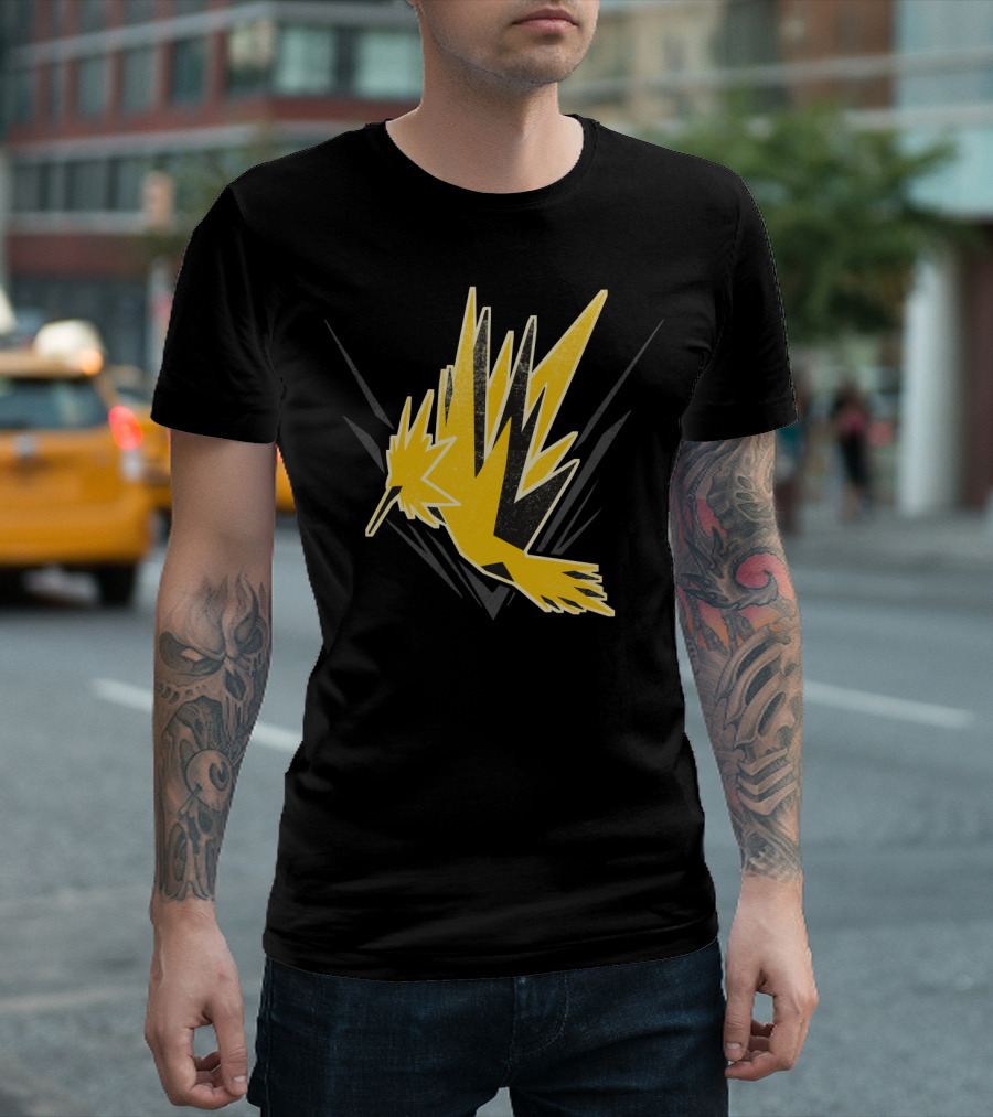 Team Instinct Zapdos Emblem T-Shirt