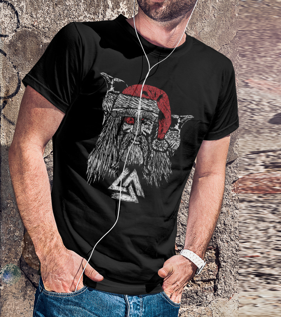 ODIN CLAUS VIKING YULE SANTA VALKNUT RAVENS T-Shirt