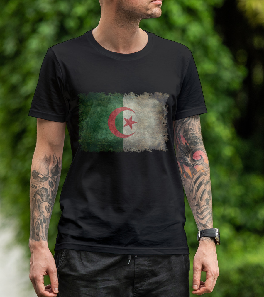 Flag Of Algeria Worn Vintage Look T-Shirt