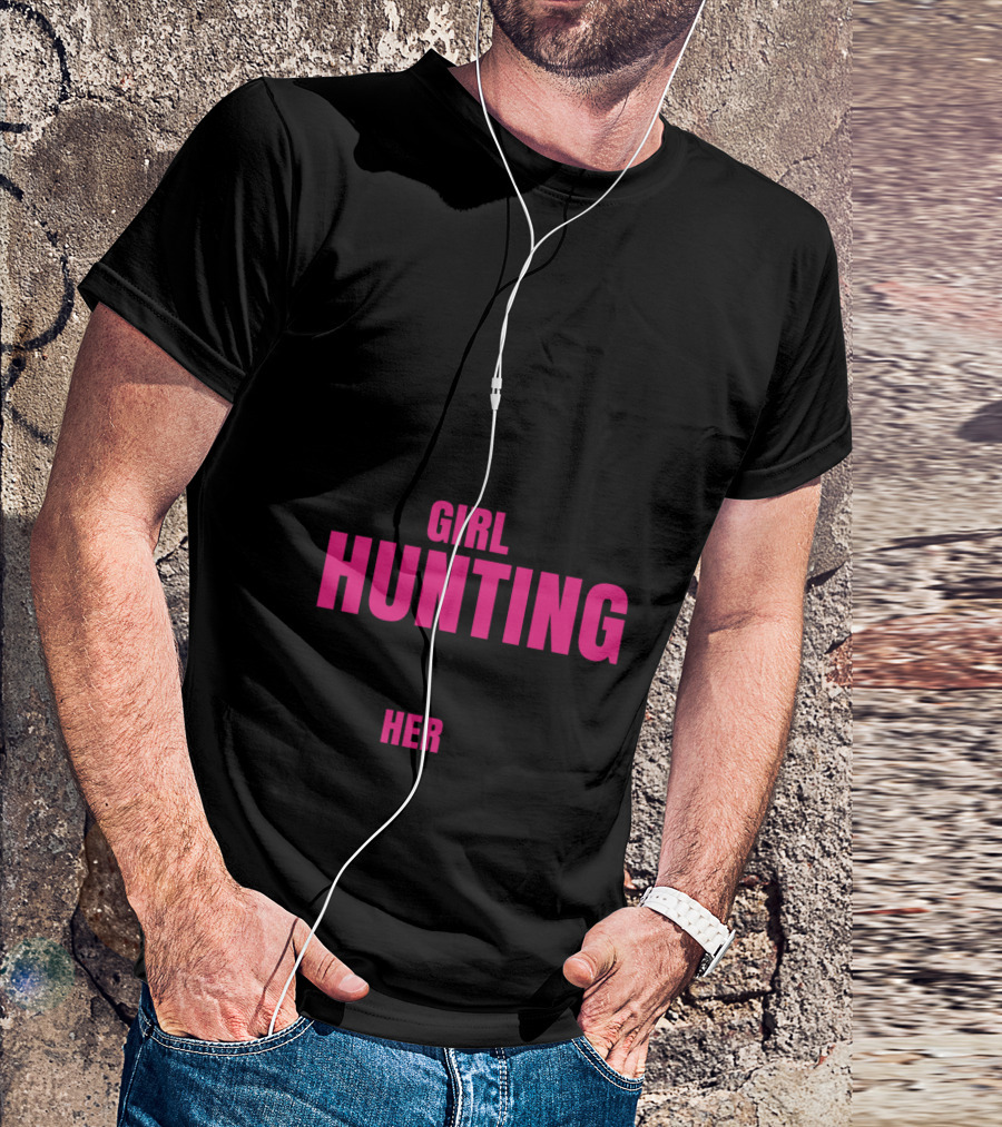 This Girl Loves Hunting With Her Husband T-Shirt