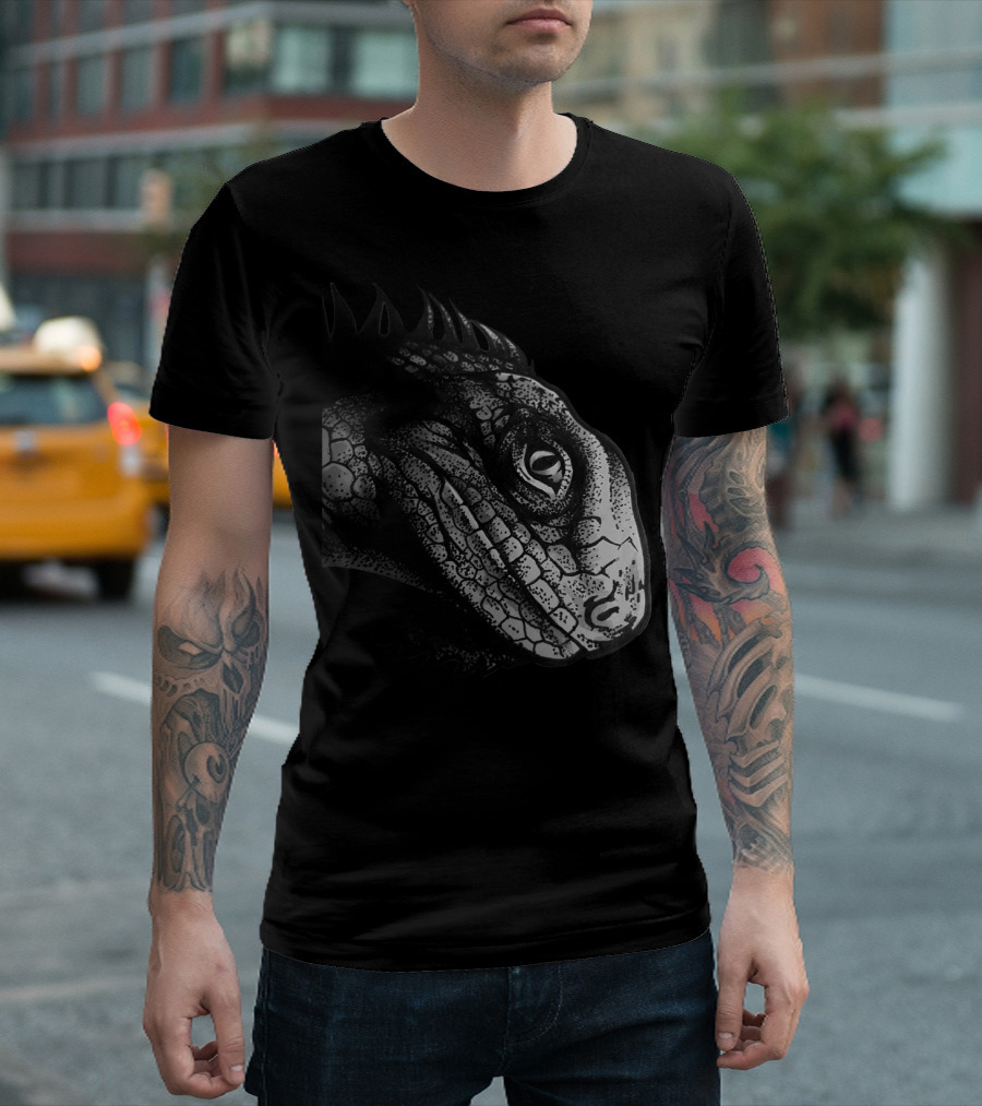 Iguana Pet Lover Detailed Lizard Head T-Shirt