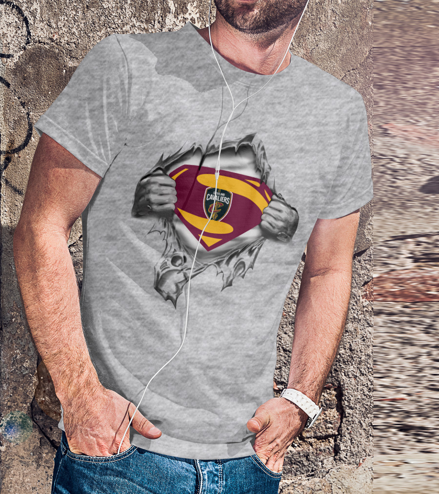 Cleveland Cavaliers Superman Logo Tear T-Shirt