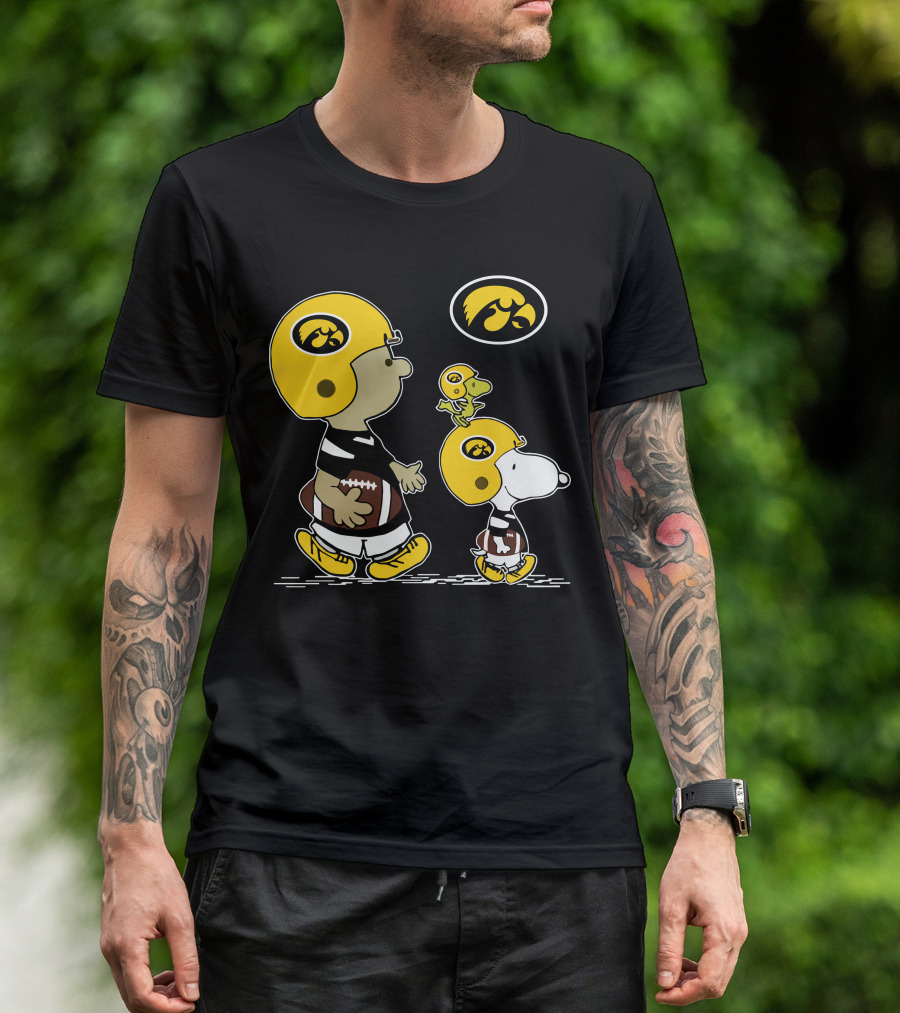 Iowa Hawkeyes Snoopy Football Peanuts Characters With Helmets T-Shirt