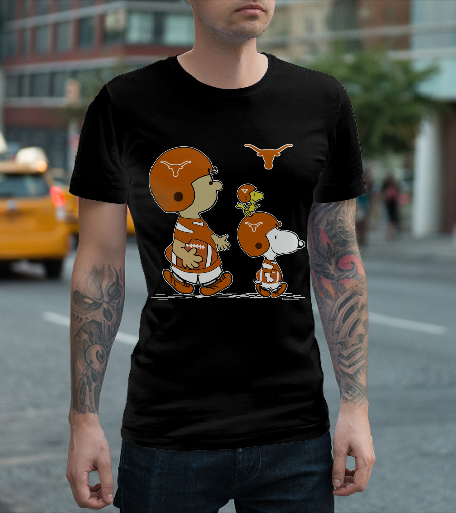 Texas Longhorns Football Snoopy And Woodstock Charlie Brown Peanuts T-Shirt