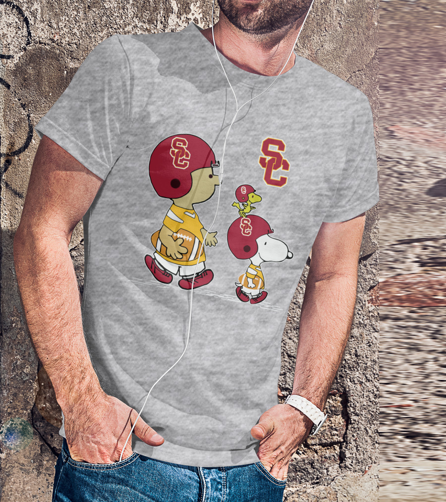 USC Trojans Snoopy Charlie Brown Woodstock Football Helmets T-Shirt