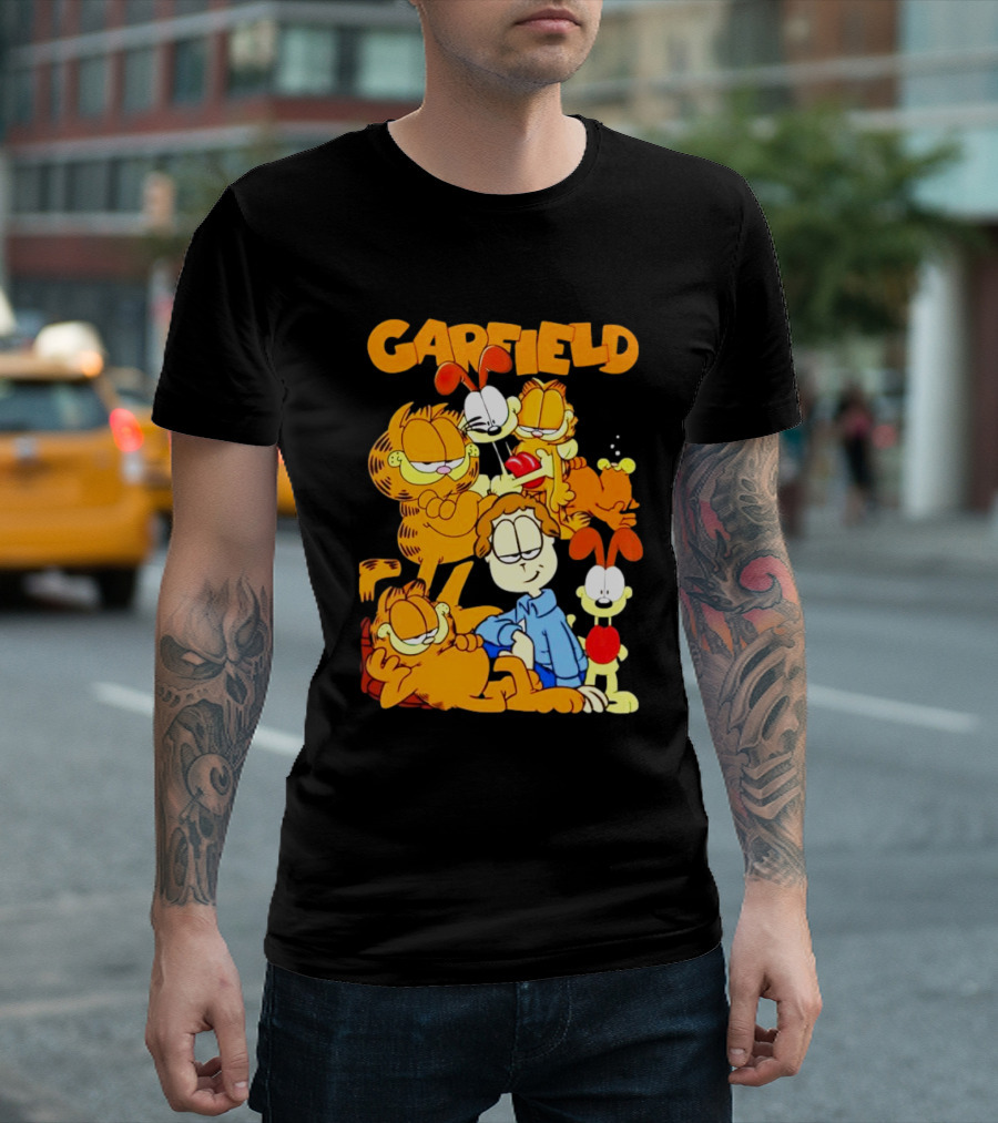 Garfield And Friends Cartoon Characters Reunion T-Shirt